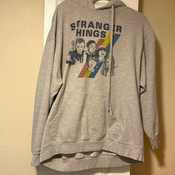 stranger things Tops - Stranger Things hoodie